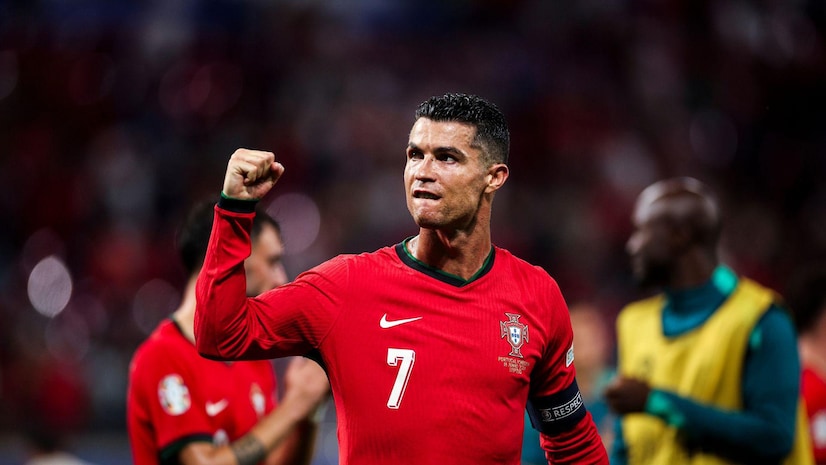 空砍53分创职涯新高 爱德华兹独木难支灰狼终不敌活塞.